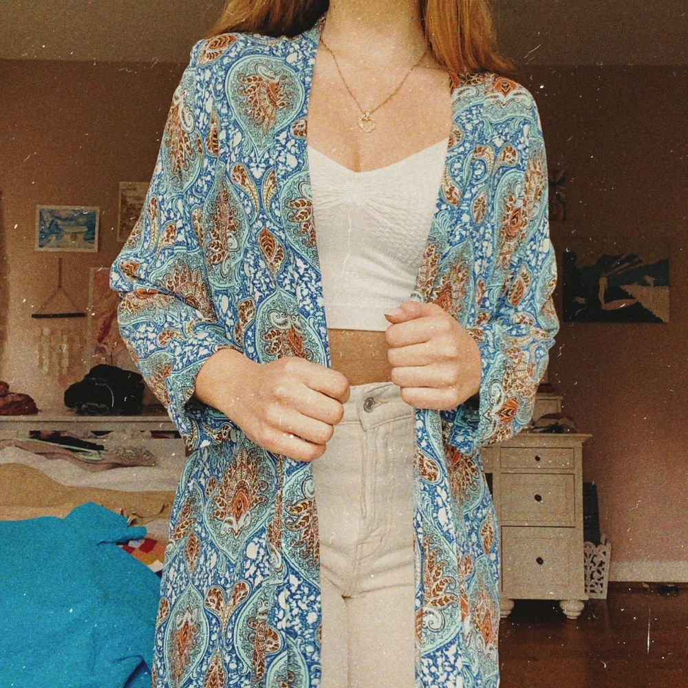 Gorg Flowing Kimono